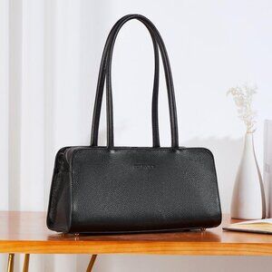 BOSTANTEN Otilia Functional Black Leather Shoulder Bag